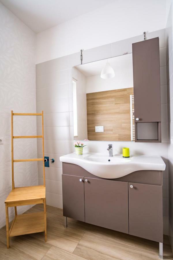 Wepuglia - La Casa Del Cardinale Apartment Monopoli Bagian luar foto