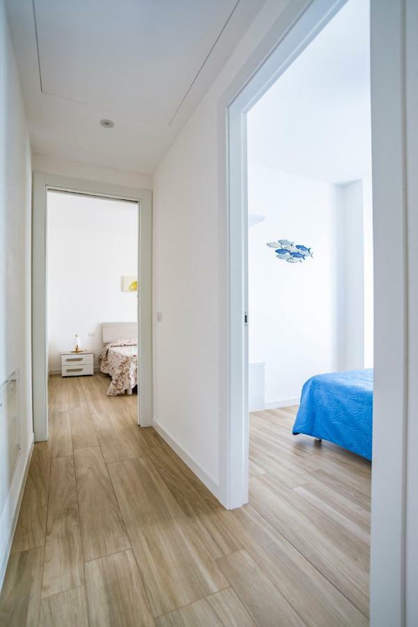 Wepuglia - La Casa Del Cardinale Apartment Monopoli Bagian luar foto