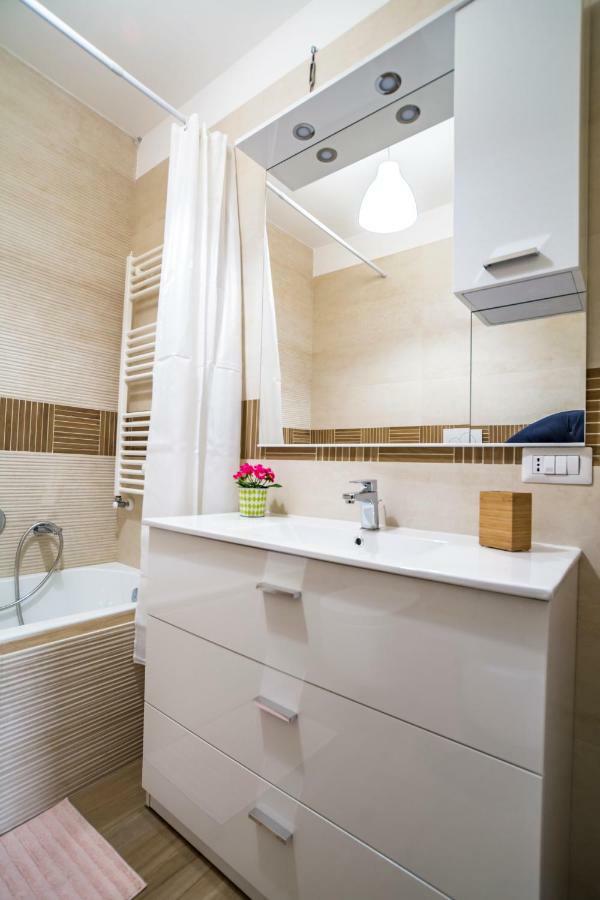 Wepuglia - La Casa Del Cardinale Apartment Monopoli Bagian luar foto