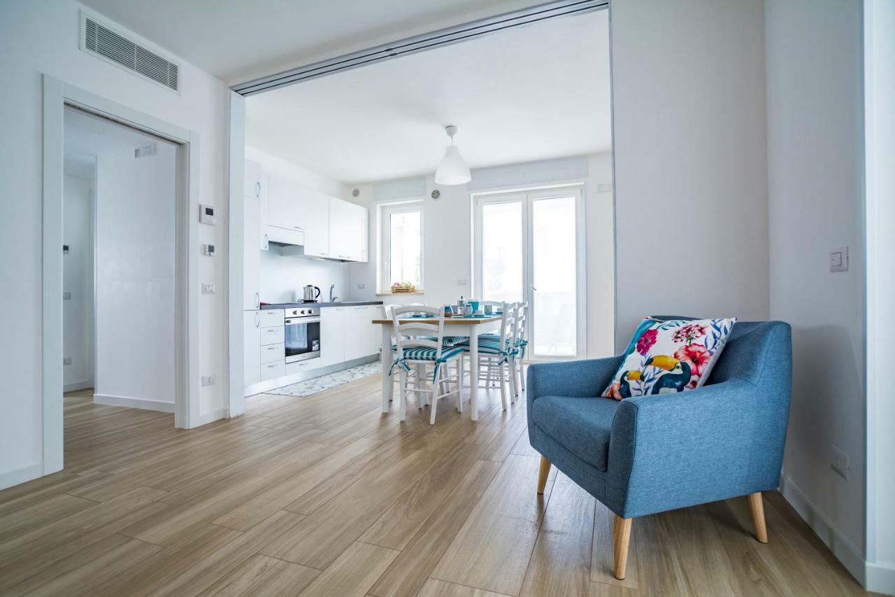 Wepuglia - La Casa Del Cardinale Apartment Monopoli Bagian luar foto