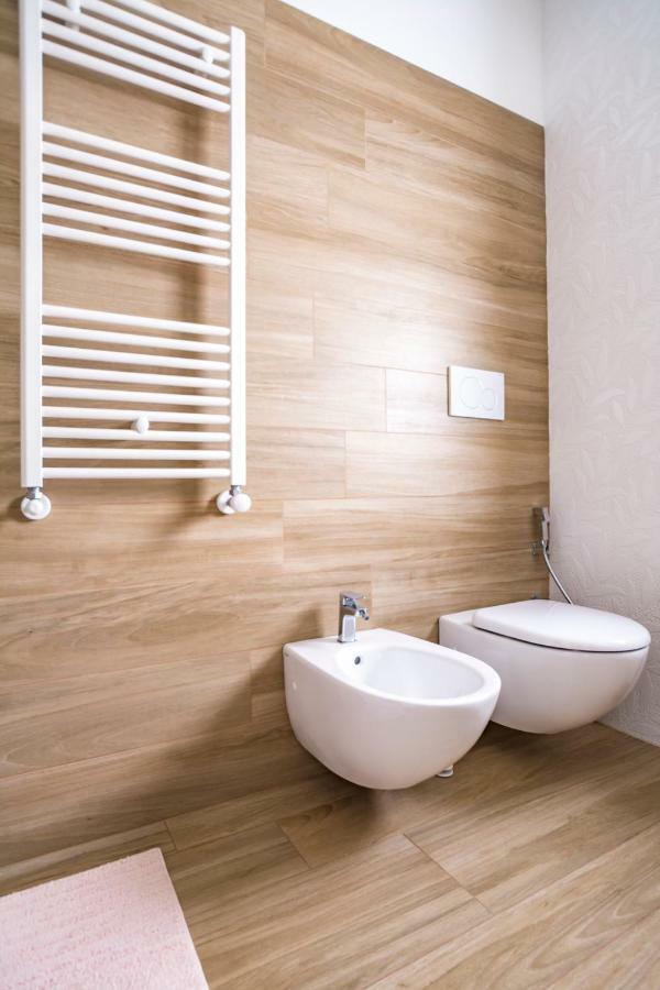 Wepuglia - La Casa Del Cardinale Apartment Monopoli Bagian luar foto