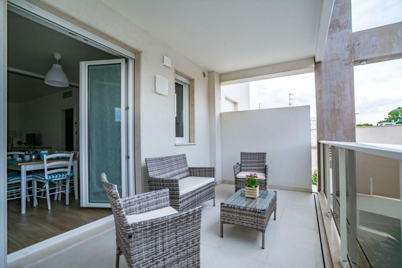 Wepuglia - La Casa Del Cardinale Apartment Monopoli Bagian luar foto