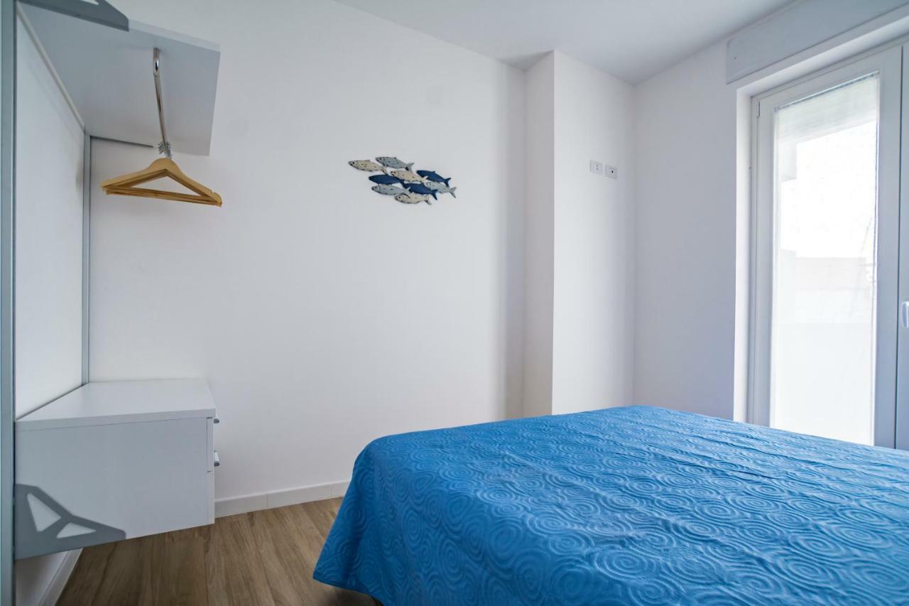 Wepuglia - La Casa Del Cardinale Apartment Monopoli Bagian luar foto